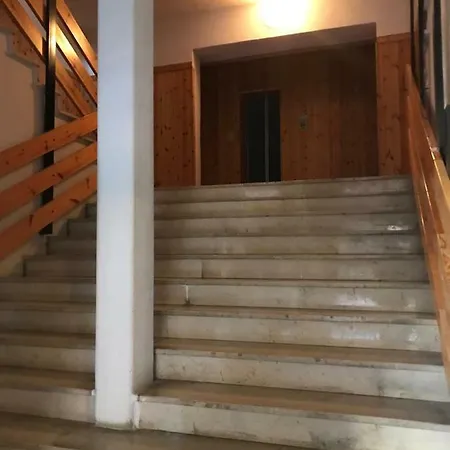 Apartment Palazzo Gualtieri *
